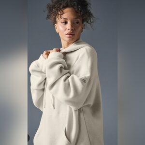 ALO Yoga Triumph Restore Hoodie
